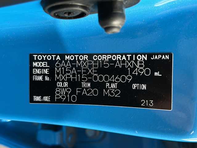 トヨタ ヤリス ハイブリッド X 山形県 2020(令2)年 6.4万km シアンM 4WD/レーダークルーズコントロール/ブラインドスポットモニター/トヨタセーフティーセンス/パーキングアシスト/前後コーナーセンサー/横滑り防止装置/純正ナビ/（Bluetooth/CD/DVD/フルセグ)/全方位カメラ/寒冷地仕様/オートヘッドライト/オートマッチクハイビーム/ビルトインETC/純正フロアマット/スマートキー×2/電動格納ミラー/ウィンカーミラー/ドアバイザー