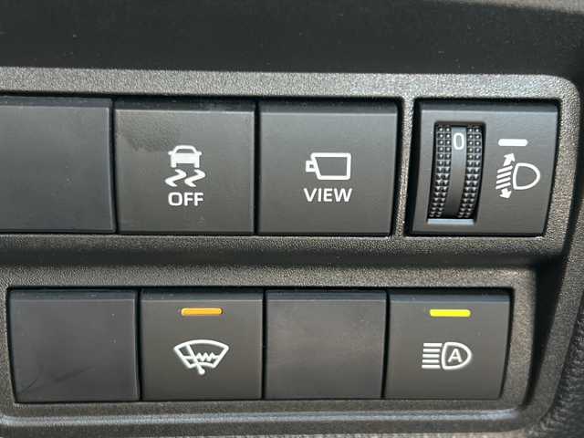 トヨタ ヤリス ハイブリッド X 山形県 2020(令2)年 6.4万km シアンM 4WD/レーダークルーズコントロール/ブラインドスポットモニター/トヨタセーフティーセンス/パーキングアシスト/前後コーナーセンサー/横滑り防止装置/純正ナビ/（Bluetooth/CD/DVD/フルセグ)/全方位カメラ/寒冷地仕様/オートヘッドライト/オートマッチクハイビーム/ビルトインETC/純正フロアマット/スマートキー×2/電動格納ミラー/ウィンカーミラー/ドアバイザー