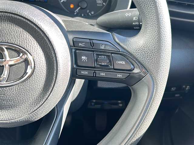 トヨタ ヤリス ハイブリッド X 山形県 2020(令2)年 6.4万km シアンM 4WD/レーダークルーズコントロール/ブラインドスポットモニター/トヨタセーフティーセンス/パーキングアシスト/前後コーナーセンサー/横滑り防止装置/純正ナビ/（Bluetooth/CD/DVD/フルセグ)/全方位カメラ/寒冷地仕様/オートヘッドライト/オートマッチクハイビーム/ビルトインETC/純正フロアマット/スマートキー×2/電動格納ミラー/ウィンカーミラー/ドアバイザー