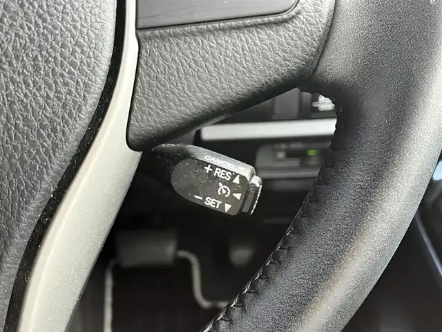 トヨタ ヴォクシー ZS 煌Ⅲ 滋賀県 2021(令3)年 3.3万km ブラック 純正9インチナビ/【Bluetooth/CD/DVD/フルセグTV】/両側パワースライドドア/ハーフレザーシート/バックカメラ/クリアランスソナー/クルーズコントロール/プリクラッシュセーフティ/LEDヘッドライト/オートマチックハイビーム/ビルトインETC/プッシュスタート/スマートキー/ステアリングリモコン