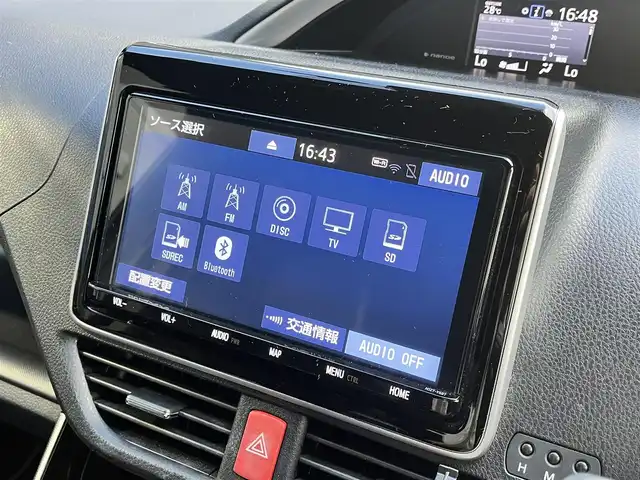 トヨタ ヴォクシー ZS 煌Ⅲ 滋賀県 2021(令3)年 3.3万km ブラック 純正9インチナビ/【Bluetooth/CD/DVD/フルセグTV】/両側パワースライドドア/ハーフレザーシート/バックカメラ/クリアランスソナー/クルーズコントロール/プリクラッシュセーフティ/LEDヘッドライト/オートマチックハイビーム/ビルトインETC/プッシュスタート/スマートキー/ステアリングリモコン
