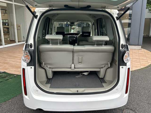 マツダ ビアンテ 20S 埼玉県 2011(平23)年 4.8万km クリスタルホワイトパールマイカ 社外ナビ/　　CD/DVD/BT/ワンセグTV/バックカメラ/両側パワースライドドア/HIDオートライト/スマートキー/ETC/禁煙車