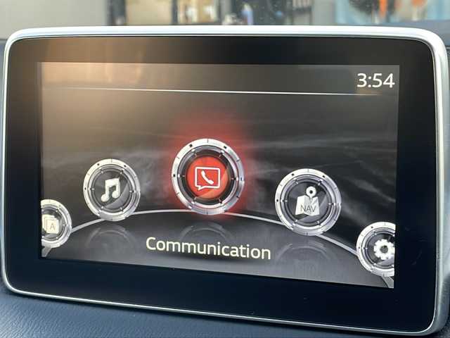 マツダ アクセラ スポーツ 15S 富山県 2014(平26)年 2.4万km スノーフレイクホワイトパールマイカ 禁煙車/純正ナビ/バックカメラ/フルセグ/アイドリングストップ/オートライト/ＬＥＤヘッドライト/フォグランプ/横滑り防止/１６インチ純正アルミホイール/純正フロアマット/ＥＴＣ/保証書・取扱説明