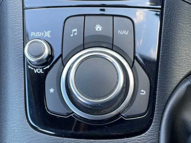 マツダ アクセラ スポーツ 15S 富山県 2014(平26)年 2.4万km スノーフレイクホワイトパールマイカ 禁煙車/純正ナビ/バックカメラ/フルセグ/アイドリングストップ/オートライト/ＬＥＤヘッドライト/フォグランプ/横滑り防止/１６インチ純正アルミホイール/純正フロアマット/ＥＴＣ/保証書・取扱説明