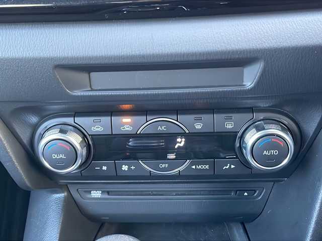 マツダ アクセラ スポーツ 15S 富山県 2014(平26)年 2.4万km スノーフレイクホワイトパールマイカ 禁煙車/純正ナビ/バックカメラ/フルセグ/アイドリングストップ/オートライト/ＬＥＤヘッドライト/フォグランプ/横滑り防止/１６インチ純正アルミホイール/純正フロアマット/ＥＴＣ/保証書・取扱説明