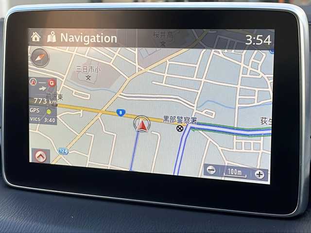 マツダ アクセラ スポーツ 15S 富山県 2014(平26)年 2.4万km スノーフレイクホワイトパールマイカ 禁煙車/純正ナビ/バックカメラ/フルセグ/アイドリングストップ/オートライト/ＬＥＤヘッドライト/フォグランプ/横滑り防止/１６インチ純正アルミホイール/純正フロアマット/ＥＴＣ/保証書・取扱説明