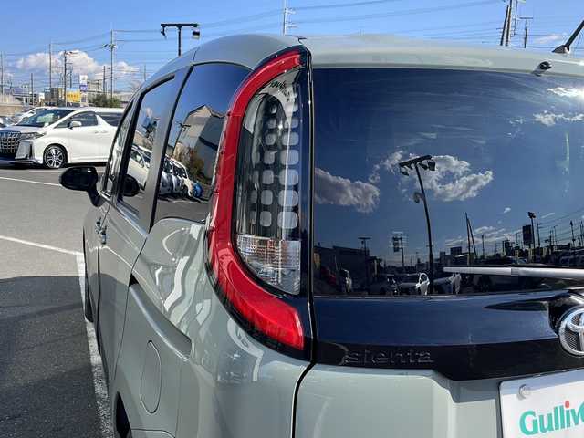 トヨタ シエンタ ハイブリッド Z 茨城県 2024(令6)年 0.8万km アーバンカーキ 純正SDナビ(Bluetooth/バックカメラ/フルセグTV)/横滑り防止装置/コーナーセンサー/レーンキープアシスト/LEDオートライト/アダプティブクルーズコントロール/スマートキー/冷房AAC/USB入力端子/ETC/ドライブレコーダー/純正フロアマット/シートヒーター/両側パワースライドドア/15インチアルミホイール