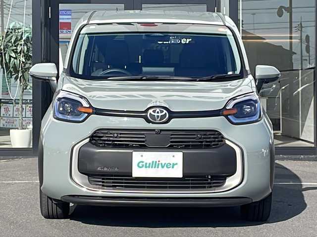 トヨタ シエンタ ハイブリッド Z 茨城県 2024(令6)年 0.8万km アーバンカーキ 純正SDナビ(Bluetooth/バックカメラ/フルセグTV)/横滑り防止装置/コーナーセンサー/レーンキープアシスト/LEDオートライト/アダプティブクルーズコントロール/スマートキー/冷房AAC/USB入力端子/ETC/ドライブレコーダー/純正フロアマット/シートヒーター/両側パワースライドドア/15インチアルミホイール