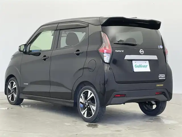 日産 デイズ ハイウェイスターG ターボ 富山県 2020(令2)年 2.5万km ブラック ワンオーナー/純正ナビ（AM/FM/CD/DVD/AUX/SD/BT）/フルセグTV/バックカメラ/社外AW付き冬タイヤ積込/衝突被害軽減ブレーキ/オートLEDヘッドライト/コーナーセンサー前後/横滑り防止装置/スマートキー×２/プッシュスタート/純正15インチAW/ドアバイザー/アイドリングストップ