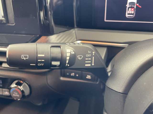 日産 ノート X 岐阜県 2024(令6)年 1.4万km ピュアホワイトパール エマージェンシーブレーキ/KENWOODナビ/（CD/DVD/Bluetooth/SD）/ステアリングスイッチ/プッシュスタート/スマートキー/スペアキー/電子パーキングブレーキ/オートホールド/オートLEDヘッドライト/前方ドライブレコーダー