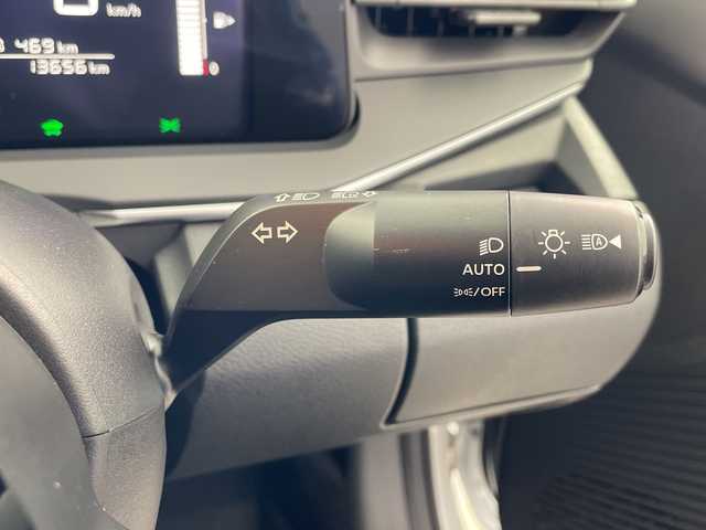 日産 ノート X 岐阜県 2024(令6)年 1.4万km ピュアホワイトパール エマージェンシーブレーキ/KENWOODナビ/（CD/DVD/Bluetooth/SD）/ステアリングスイッチ/プッシュスタート/スマートキー/スペアキー/電子パーキングブレーキ/オートホールド/オートLEDヘッドライト/前方ドライブレコーダー