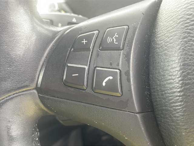 ＢＭＷ Ｘ５ xDrive30i Mスポーツ 三重県 2009(平21)年 10.5万km サファイアブラックP 純正ナビ　/バックカメラ　/クルーズコントロール　/オートライト　/ＨＩＤヘッドライト　/フォグライト　/ダウンヒルアシストコントロール/電動調性ステアリング　ブ/レーキホールド　/メモリ付パワーシート　/電格ミラー