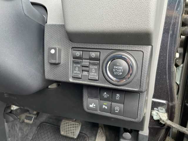 ダイハツ タント カスタム RS 神奈川県 2019(令1)年 10.7万km パールブラック ワンオーナー /純正9インチナビ【NSZN-Y70DS】/・DTV/CD/DVD/ラジオ/BT/全方位カメラ/コーナーセンサー	/ハーフレザーシート/前席シートヒーター/スマートアシスト/パーキングアシスト/レーンキープコントロール/クルーズコントロール/両側パワースライドドア	/ビルトインETC		/純正LEDヘッドライト/オートライト	/プッシュEgスタート/ストップ/スマートキー×2	/サイド/カーテンエアバック	/純正15インチAW/ドアバイザー/純正フロアマット/取扱説明書/ナビ取扱説明書/新車時保証書