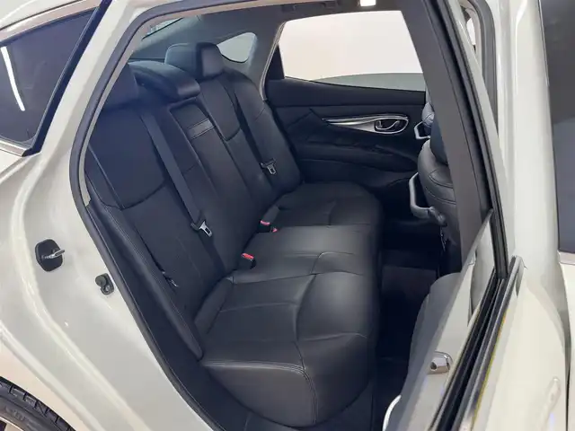 日産 フーガ 250GT 群馬県 2011(平23)年 7.8万km クリスタルホワイトパール レザーシート/純正ナビ/（AM/FM/CD/DVD/BT）/フルセグTV/バックカメラ/ビルトインETC/前席シートヒーター/シートクーラー/前席パワーシート/D席メモリーシート/ステアリングスイッチ/クルーズコントロール/スマートキー/スペアタイヤ