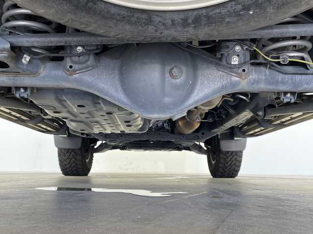 トヨタ ランドクルーザー プラド TX 三重県 2019(平31)年 4.5万km ホワイトパールクリスタルシャイン /ＪＡＯＳフロントスキッドバー　//ＪＡＯＳリフトアップスプリング（約１.5インチ）　//９インチフローティングナビ　//Bluetooth//フルセグTV//CV、DVD //バックカメラ　//ルーフレール　//レーダークルーズコントロール//前側ドラレコ//ETC　　//オートハイビーム　//セーフティセンス　//ヘッドライトクリーナー　//センターデフロック