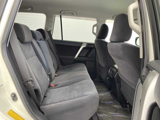 トヨタ ランドクルーザー プラド TX 三重県 2019(平31)年 4.5万km ホワイトパールクリスタルシャイン /ＪＡＯＳフロントスキッドバー　//ＪＡＯＳリフトアップスプリング（約１.5インチ）　//９インチフローティングナビ　//Bluetooth//フルセグTV//CV、DVD //バックカメラ　//ルーフレール　//レーダークルーズコントロール//前側ドラレコ//ETC　　//オートハイビーム　//セーフティセンス　//ヘッドライトクリーナー　//センターデフロック