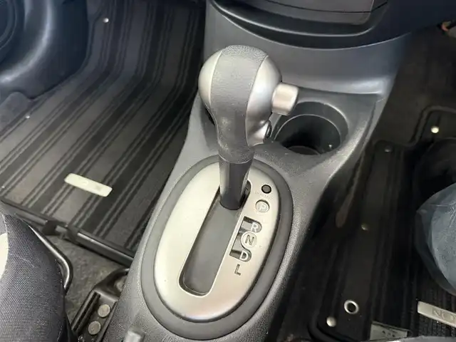 日産 ノート X DIG－S 京都府 2017(平29)年 12.2万km インペリアルアンバーP ワンオーナー/インテリジェントエマジェンシーブレーキ/車線逸脱警報/純正メモリーナビ、地デジ、Bluetooth/アラウンドビューモニター/インテリジェントルームミラー/ステアリグスイッチ/オートライト/ETC/LEDヘッドランプ/保証書/取扱説明書/スペアキー