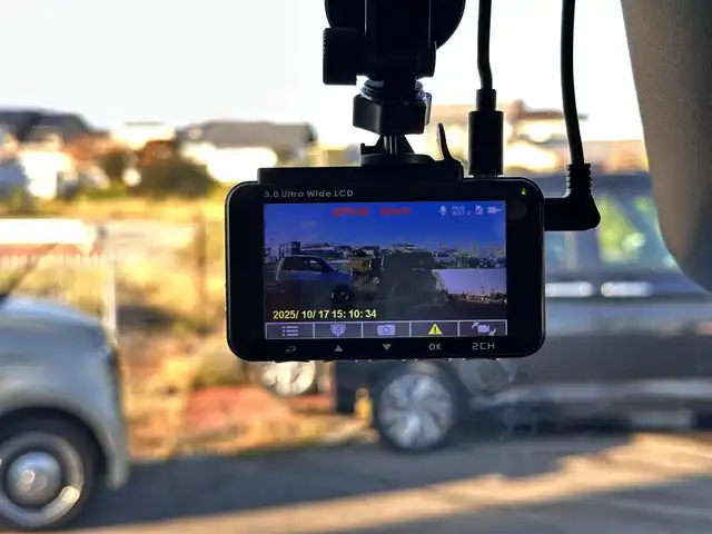 ダイハツ ムーヴ キャンバス X メイクアップ リミテッド SAⅢ 宮城県 2019(令1)年 8.7万km パールホワイトⅢ/ファインミントメタリック 2トーン スマートアシスト3/・衝突回避支援ブレーキ機能/・衝突警報機能/・車線逸脱警報機能/・誤発進抑制制御機能/・先行車発進お知らせ機能/・オートハイビーム/純正8インチナビ/・CD/DVD/・Bluetooth/・フルセグTV/パノラマモニター/ETC/ドライブレコーダー/両側パワースライドドア/ステアリングスイッチ/LEDヘッドランプ/フォグランプ/オートライト/スマートキー＆プッシュスタート/電動格納ミラー/社外14インチAW/純正フロアマット/W/サイドエアバッグ