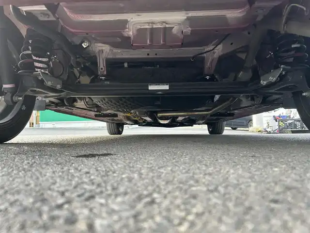 トヨタ ルーミー カスタムG－T 宮城県 2021(令3)年 1.5万km ファイアークォーツレッドM スマートアシスト/・衝突回避支援ブレーキ機能/・衝突警報機能/・車線逸脱警報機能/・ふらつき警報/・ブレーキ制御機能付誤発進抑制機能/・サイドビューランプ/・先行車発進お知らせ機能/・コーナーセンサー/・アダプティブドライビングビーム/・路側逸脱警報/・アダプティブクルーズコントロール/・標識認識機能/純正ナビ（NSZT-W68T）/・CD/DVD/・Bluetooth/・フルセグTV/バックカメラ/ビルトインETC/ドライブレコーダー/ウェルカムパワースライドドア（運転席側/助手席側）/革巻きステアリング/ステアリングスイッチ/電動パーキングブレーキ/ブレーキホールド/LEDヘッドランプ/フォグランプ/オートライト/スマートキー＆プッシュスタート/スペアキー1本/電動格納ミラー/純正15インチAW/フロアマット/ドアバイザー/Wエアバッグ