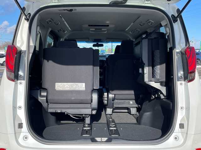 トヨタ アルファード S Aパッケージ 道央・札幌 2015(平27)年 7.5万km ホワイトパールクリスタルシャイン ４WD/純正SDナビ/純正フリップダウンモニター/横滑り防止装置/クルーズコントロール/クリアランスソナー/バックカメラ/ビルトインETC/アイドリングストップ/ECOMODE/両側パワースライドドア/N席/２列目オットマン/革巻きステアリング/ステアリングリモコン/AC100V/電動パーキング/ブレーキホールド/MTモード付AT/プッシュスタート/スマートキー/LEDヘッドライト/オートライト/フォグランプ/電動格納ミラー/ウィンカーミラー/ドアバイザー/スペアキー