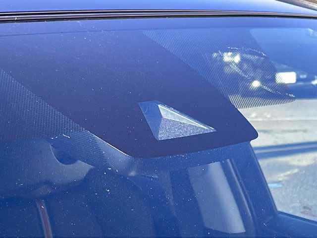 トヨタ ＲＡＶ４ アドベンチャー 京都府 2019(令1)年 5.1万km アティチュードブラックマイカ 純正９インチナビ　Ｂｌｕｅｔｏｏｔｈオーディオ　ＤＶＤ再生　フルセグ　バックカメラ　プリクラッシュ　レーダークルーズ　クリアランスソナー　ＬＥＤライト　ビルトインＥＴＣ　黒革エアシート　禁煙車