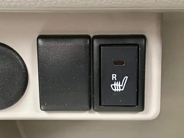 スズキ ラパン X 岐阜県 2016(平28)年 4万km フレンチミントPM AM/FM/CD/AUX/レーダーブレーキサポート/横滑り防止装置/運転席シートヒーター/アイドリングストップ/ベンチシート/オートライト/LEDヘッドライト/純正フロアマット/純正14インチAW/純正ドアバイザー/スペアキー/スマートキー/取扱説明書/保証書