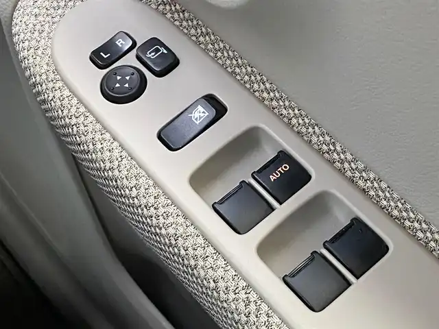 スズキ ラパン X 岐阜県 2016(平28)年 4万km フレンチミントPM AM/FM/CD/AUX/レーダーブレーキサポート/横滑り防止装置/運転席シートヒーター/アイドリングストップ/ベンチシート/オートライト/LEDヘッドライト/純正フロアマット/純正14インチAW/純正ドアバイザー/スペアキー/スマートキー/取扱説明書/保証書