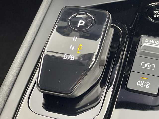 日産 ノート X 岐阜県 2024(令6)年 2.2万km ピュアホワイトパール エマージェンシーブレーキ/KENWOODナビ/（CD/DVD/Bluetooth/SD）/ステアリングスイッチ/プッシュスタート/スマートキー/スペアキー/電子パーキングブレーキ/オートホールド/オートLEDヘッドライト/前方ドライブレコーダー