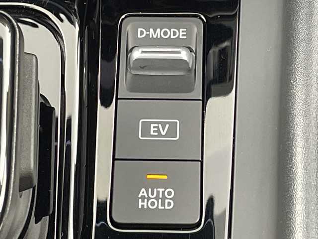 日産 ノート X 岐阜県 2024(令6)年 2.2万km ピュアホワイトパール エマージェンシーブレーキ/KENWOODナビ/（CD/DVD/Bluetooth/SD）/ステアリングスイッチ/プッシュスタート/スマートキー/スペアキー/電子パーキングブレーキ/オートホールド/オートLEDヘッドライト/前方ドライブレコーダー