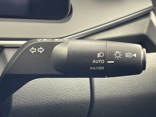 日産 ノート X 岐阜県 2024(令6)年 2.2万km ピュアホワイトパール エマージェンシーブレーキ/KENWOODナビ/（CD/DVD/Bluetooth/SD）/ステアリングスイッチ/プッシュスタート/スマートキー/スペアキー/電子パーキングブレーキ/オートホールド/オートLEDヘッドライト/前方ドライブレコーダー