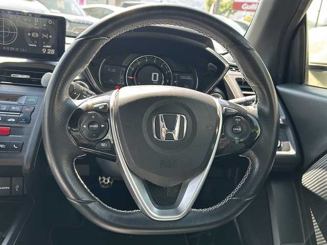 ホンダ Ｓ６６０ α 大阪府 2016(平28)年 3.7万km プレミアムスターホワイトP ワンオーナー/無限エアロ/６MT/ターボ/バックカメラ/ETC/Bluetooth/オートライト/オートエアコン/純正フロアマット/純正アルミホイール/ホロ式オープンカー/クルーズコントロール/ABS/横滑り防止装置/エアバッグ/保証書、取説