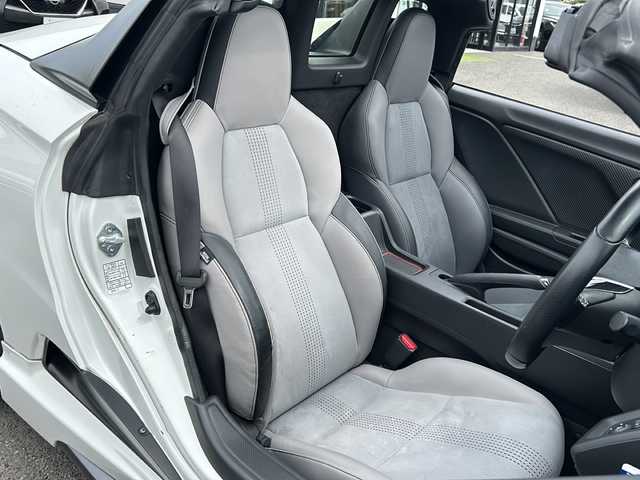 ホンダ Ｓ６６０ α 大阪府 2016(平28)年 3.7万km プレミアムスターホワイトP ワンオーナー/無限エアロ/６MT/ターボ/バックカメラ/ETC/Bluetooth/オートライト/オートエアコン/純正フロアマット/純正アルミホイール/ホロ式オープンカー/クルーズコントロール/ABS/横滑り防止装置/エアバッグ/保証書、取説