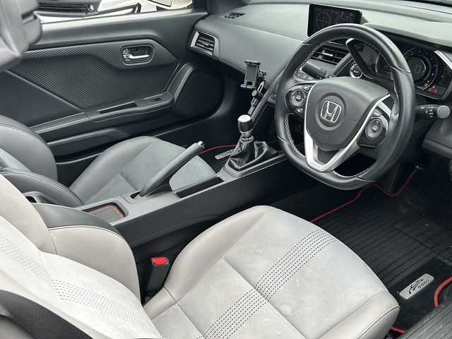 ホンダ Ｓ６６０ α 大阪府 2016(平28)年 3.7万km プレミアムスターホワイトP ワンオーナー/無限エアロ/６MT/ターボ/バックカメラ/ETC/Bluetooth/オートライト/オートエアコン/純正フロアマット/純正アルミホイール/ホロ式オープンカー/クルーズコントロール/ABS/横滑り防止装置/エアバッグ/保証書、取説