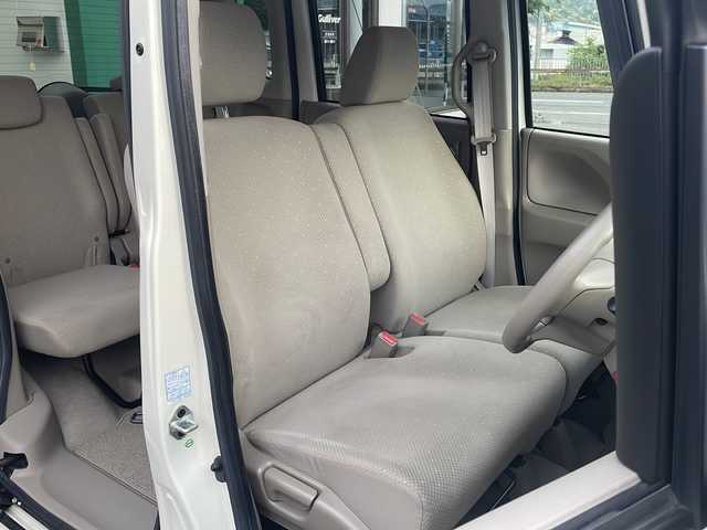 ホンダ Ｎ ＢＯＸ G Lパッケージ 京都府 2012(平24)年 5.5万km プレミアムホワイトパール 純正メモリナビ　ワンセグ　ＤＶＤ再生　バックカメラ　左側パワースライドドア　スマートキー　ＥＴＣ　横滑り防止装置　社外１３インチアルミ　オートエアコン　純正フロアマット　ダブルエアバッグ　禁煙車