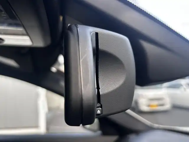 ＢＭＷ ５２３ｄ ブルーパフォーマンス Mスポーツ 静岡県 2013(平25)年 9.6万km アルピンホワイトⅢ ユーザー買取車両/純正ナビ/　【CD/DVD/BT/地デジTV】/純正18インチAW/純正LEDヘッドライト/クルーズコントロール/パドルシフト/パワーシート/バックカメラ/クルーズコントロール/電動パーキングブレーキ/オートホールド/ドライブレコーダー/スマートキー/プッシュスタート/新車時保証書/取扱説明書/スペアキー×1