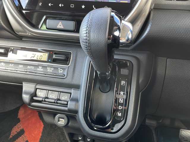 スズキ ハスラー Jスタイル Ⅱ ターボ 道北・旭川 2024(令6)年 0.8万km フェニックスレッドパール/ソフトベージュメタリック /４ＷＤ//ターボ//禁煙車//スズキコネクトメーカーナビ//ＣＤ、ＤＶＤ、フルセグ//全方位カメラ//スズキセーフティサポート//アクティブクルーズコントロール//標識認識機能//ふらつき警報//デュアルセンサーブレーキサポート//後退時ブレーキサポート//誤発進抑制制御//車線逸脱警報//先行車発進お知らせ//ハイビームアシスト//ドアミラーヒーター//ＬＥＤヘッドライト//オートライト//前席シートヒーター//純正１５インチアルミ//ステアリングリモコン//パドルシフト//新車時保証書//ＥＴＣ//スペアキー×１