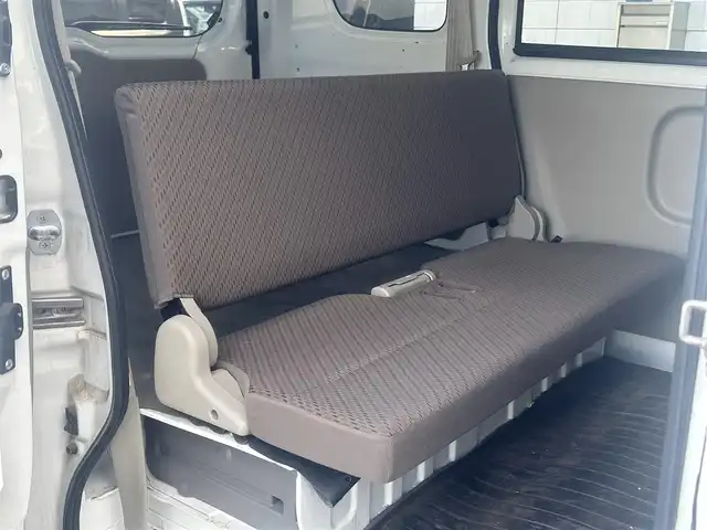 スズキ エブリイ PC 滋賀県 2020(令2)年 4.8万km スペリアホワイト (株)IDOMが運営する【じしゃロン草津店】の自社ローン専用車両になりますこちらは現金またはオートローンご利用時の価格です。自社ローンご希望の方は別途その旨お申付け下さい