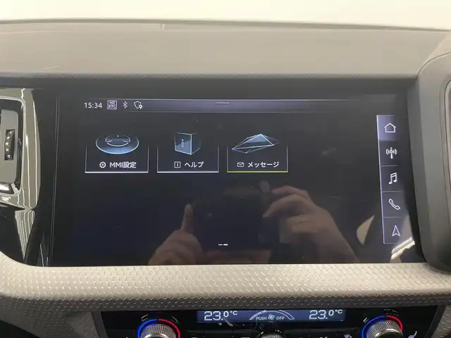 アウディ Ａ１ SB 35TFSI Sライン 岡山県 2020(令2)年 3.8万km グレイシアホワイトメタリック Sラインインテリアプラスパッケージ/アシスタンスパッケージ/コントラストルーフ/スマートフォンインターフェイス/ナビゲーションパッケージ/リアカメラ/Bluetooth/LEDヘッドライト/ハーフレザーシート/シートヒーター/ヴァーチャルコックピット/プッシュスタート/ETC/アップルカープレイ/アンドロイドオート/ドラレコ（F/R）/PDC/アウディプレセンス/アダプティブドライブアシスト/レーン逸脱警告/レインセンサー
