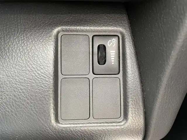 トヨタ ＲＡＶ４ スタイル 千葉県 2010(平22)年 10.7万km ホワイトパールクリスタルシャイン ワンオーナー/純正ナビ/・CD/DVD/TV/FM/AM/純正フロアマット/スマートキー/電動格納ミラー/ユーティリティネット/ETC/保証書/スペアキー