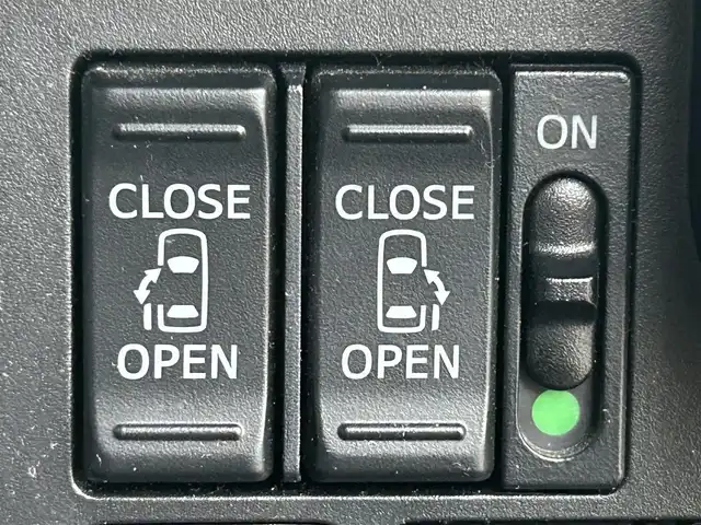 トヨタ ルーミー カスタムG S 兵庫県 2017(平29)年 11万km ブラックマイカメタリック 純正ナビ/BTオーディオ/フルセグTV/CD/DVD/バックカメラ/ETC/前席シートヒーター/モデリスタエアロ/両側パワースライドドア/純正フロアマット/純正14インチアルミホイール/LEDヘッドライト/オートライト/スペアキー/横滑り防止装置/レーンキープアシスト