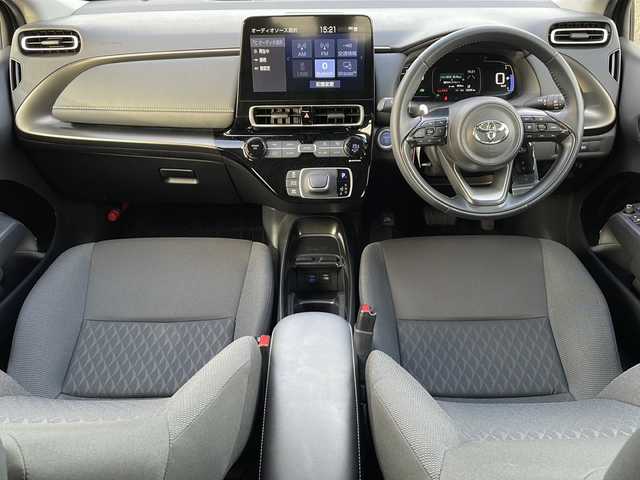 トヨタ アクア Z 新潟県 2022(令4)年 3.3万km クリアベージュメタリック 4WD/純正ディスプレイオーディオ/BT/USB/バックカメラ/ETC/衝突被害軽減ブレーキ/レーンキープアシスト/レーダークルーズコントロール/ステアリングスイッチ/スマートキー/プッシュスタート/LEDヘッドライト/オートライト/オートハイビーム/フォグランプ/純正15インチアルミホイール