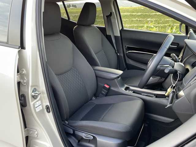 トヨタ アクア Z 新潟県 2022(令4)年 3.3万km クリアベージュメタリック 4WD/純正ディスプレイオーディオ/BT/USB/バックカメラ/ETC/衝突被害軽減ブレーキ/レーンキープアシスト/レーダークルーズコントロール/ステアリングスイッチ/スマートキー/プッシュスタート/LEDヘッドライト/オートライト/オートハイビーム/フォグランプ/純正15インチアルミホイール