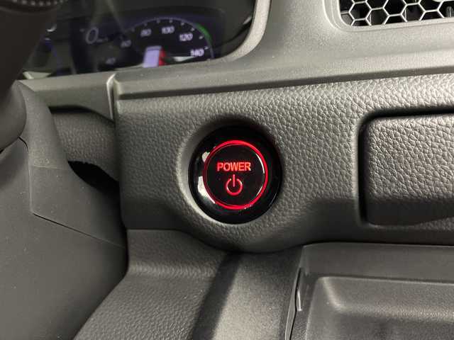 ホンダ ステップワゴン スパーダ eHEV プレミアムライン 鹿児島県 2023(令5)年 0.8万km プラチナホワイトパール 純正11インチナビ/（Bluetooth/フルセグTV/CD/DVD/USB接続）/純正フリップダウンモニター/マルチビューカメラ/パワーバックドア/パドルシフト/レーダークルーズコントロール/両側パワースライドドア/BSM/ハーフレザーシート/オットマン/オートライト/MUGENフロントグリル/ETC/前後ドライブレコーダー/純正フロアマット/純正17インチAW/スペアキー/AAC