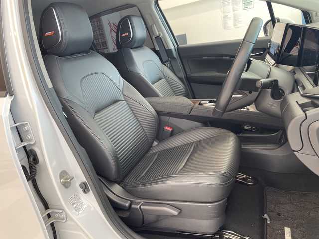 日産 オーラ G レザーエディション 岐阜県 2021(令3)年 4.3万km ピュアホワイトパール BOSEサウンドシステム/アラウンドビューモニター/プロパイロット/純正ナビ/フルセグテレビ/ETC2.0/AppleCarPlay/AndroidAuto/Bluetooth/USB/iPod/デジタルインナーミラー/ブラインドスポットモニター/置くだけ充電/LEDヘッドライト/オートマチックハイビーム/革シート/純正フロアマット/エマージェンシーブレーキ/前後コーナーセンサー/アンチブレーキシステム/横滑り防止装置/盗難防止装置/インテリジェントキー