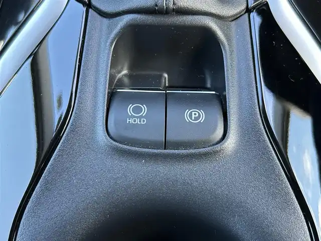 トヨタ カローラ G 福島県 2023(令5)年 4.8万km アティチュードブラックマイカ トヨタセーフティセンス/・衝突被害軽減ブレーキ/・車線維持支援/・レーダークルーズコントロール/・オートマチックハイビーム/・ロードサインアシスト/純正ディスプレイオーディオ/【フルセグTV/Bluetooth/Miracast】/・Tコネクトナビ/ステアリングリモコン/バックカメラ/ビルトインETC/LEDヘッドライト/・オートライト/純正フロアマット/スマートキー/・プッシュスタート/社外15インチアルミホイール