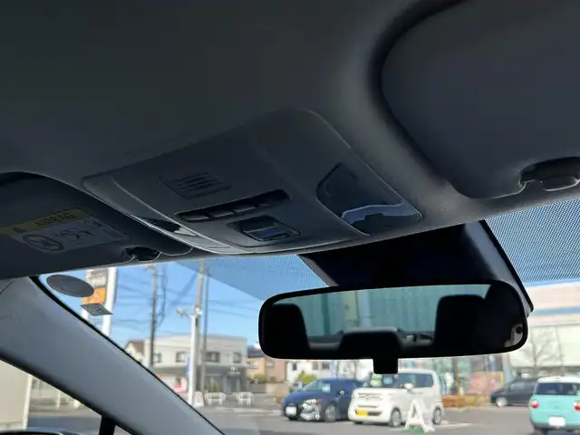 トヨタ カローラ G 福島県 2023(令5)年 4.8万km アティチュードブラックマイカ トヨタセーフティセンス/・衝突被害軽減ブレーキ/・車線維持支援/・レーダークルーズコントロール/・オートマチックハイビーム/・ロードサインアシスト/純正ディスプレイオーディオ/【フルセグTV/Bluetooth/Miracast】/・Tコネクトナビ/ステアリングリモコン/バックカメラ/ビルトインETC/LEDヘッドライト/・オートライト/純正フロアマット/スマートキー/・プッシュスタート/社外15インチアルミホイール