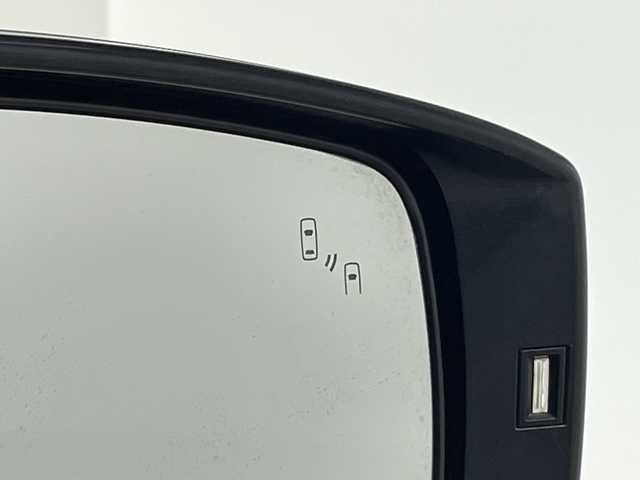 スバル レヴォーグ 1．6GT－S アイサイト 神奈川県 2015(平27)年 5.8万km クリスタルホワイトP ＳＴｉエアロ（Ｆ／Ｓ／Ｒ）/アドバンスドセーフティＰＫＧ/社外グリル/社外７型ナビ/Ｂカメラ/左サイドカメラ/フルセグＴＶ/Ｂｌｕｅｔｏｏｔｈ/アイサイト/前席パワーシート/ＡＣＣ/ＥＴＣ/純正１８インチアルミ/ワンオーナー