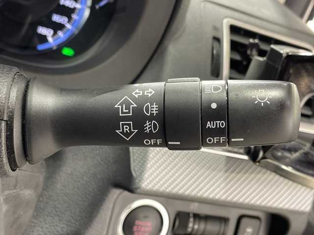 スバル レヴォーグ 1．6GT－S アイサイト 神奈川県 2015(平27)年 5.8万km クリスタルホワイトP ＳＴｉエアロ（Ｆ／Ｓ／Ｒ）/アドバンスドセーフティＰＫＧ/社外グリル/社外７型ナビ/Ｂカメラ/左サイドカメラ/フルセグＴＶ/Ｂｌｕｅｔｏｏｔｈ/アイサイト/前席パワーシート/ＡＣＣ/ＥＴＣ/純正１８インチアルミ/ワンオーナー