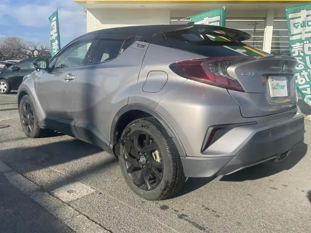 トヨタ Ｃ－ＨＲ G モード ネロ 神奈川県 2019(平31)年 14.4万km ブラック/メタルストリームM 衝突軽減システム/レーンキープアシスト/横滑り防止装置/アダプティブクルーズコントロール/電動サイドブレーキ/ハーフレザーシート/シートヒーター/カーテンエアバッグ/サイドエアバッグ/電動サイドブレーキ/エアロ（リア）/純正ナビ（NSZT-Y68T）/CD/FM/AM/フルセグTV/BT/SD/純正AW１８インチ/LEDヘッドライト/オートライト/フォグランプ/社外フロアマット/isofix