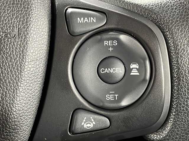 ホンダ フリード G ブラックスタイル 広島県 2023(令5)年 2.9万km プラチナホワイトパール 純正９型ナビ　/両側パワースライドドア　/シートヒーター　/レーダークルーズコントロール　/バックカメラ　/フルセグ　/レーンキープアシスト　/オートライト　/衝突軽減　/コーナーセンサー　/ETC　/ドライブレコーダー/純正１５インチアルミホイール(185/65/R15)/エアバック（運転席/助手席）